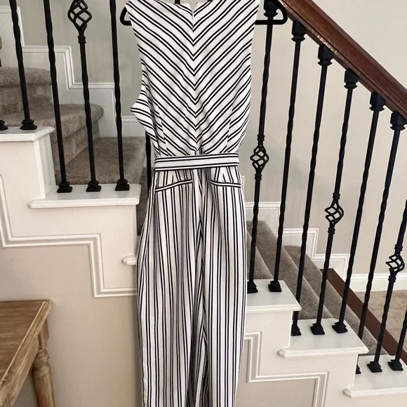NWOT Banana Republic Black and White Striped Jumpsuit - Picture 8 of 13